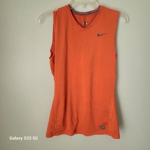 Nike pro size Medium  color  orange